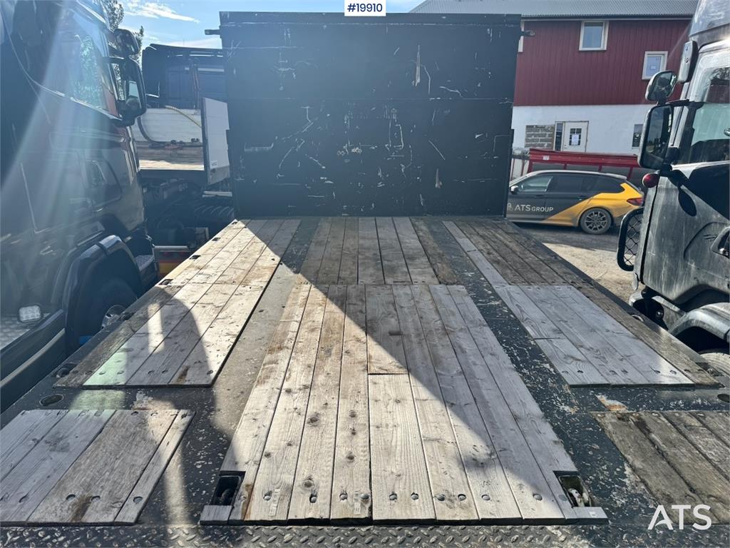 Istrail Machinery Semi-trailer w/ Hydraulic bridges. 2008 19910 Istrail Machinery Semi-trailer w/ Hydraulic bridges. 2008 ...