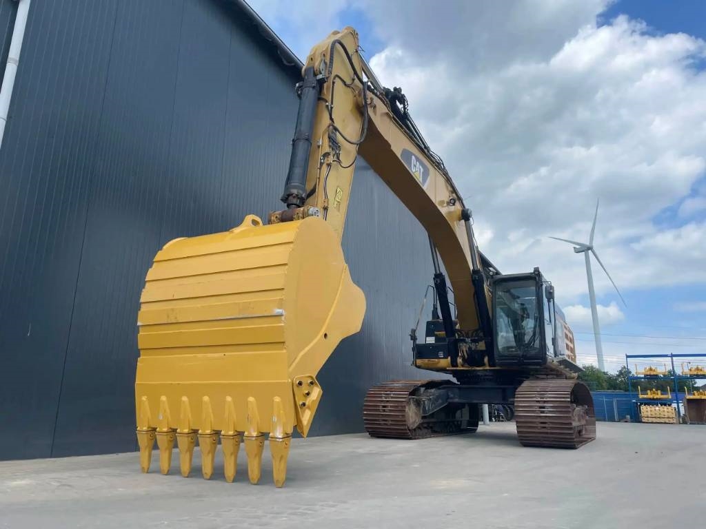 CAT 350 TB 2026 906730 350 TB 2026 0 image 13