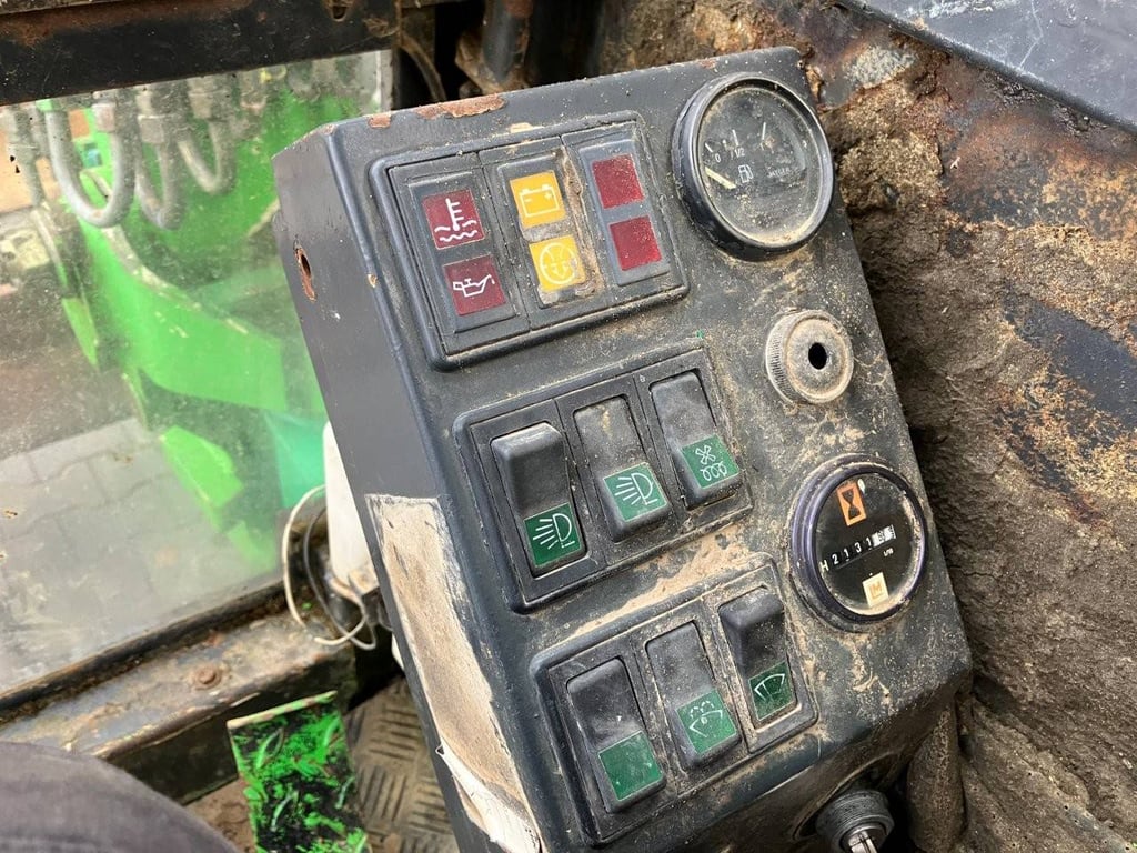 Crawler excavator Bobcat X335 Diesel 1994 1994 X335 1994 1 Crawler Excavators image 13