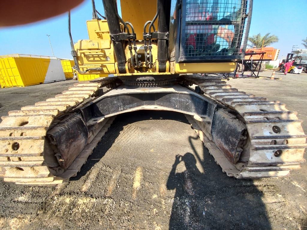 CAT 350 (Abu Dhabi) 2022 ETR-1094 350 (Abu Dhabi) 2022 1 Crawler Excavators image 5