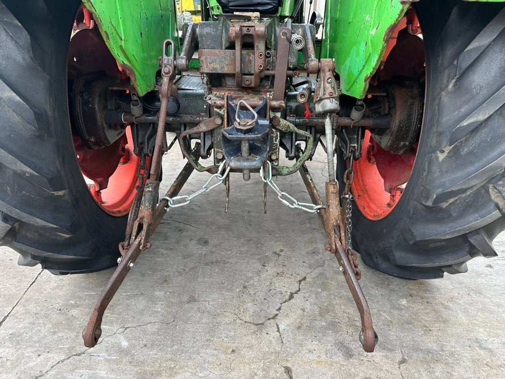 Agricultural tractor Deutz D5206 Diesel 51 hp 1978 1978 D5206 1978 1 Tractor Units image 13