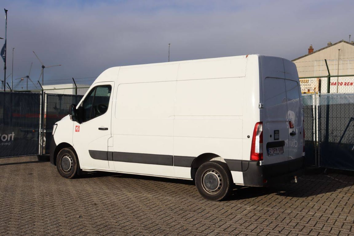 Renault Master Diesel 2023 Van Renault Master 1 image 4