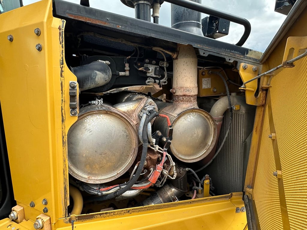Caterpillar D6 LGP 2019 00033396 D6 LGP 2019 1 image 15