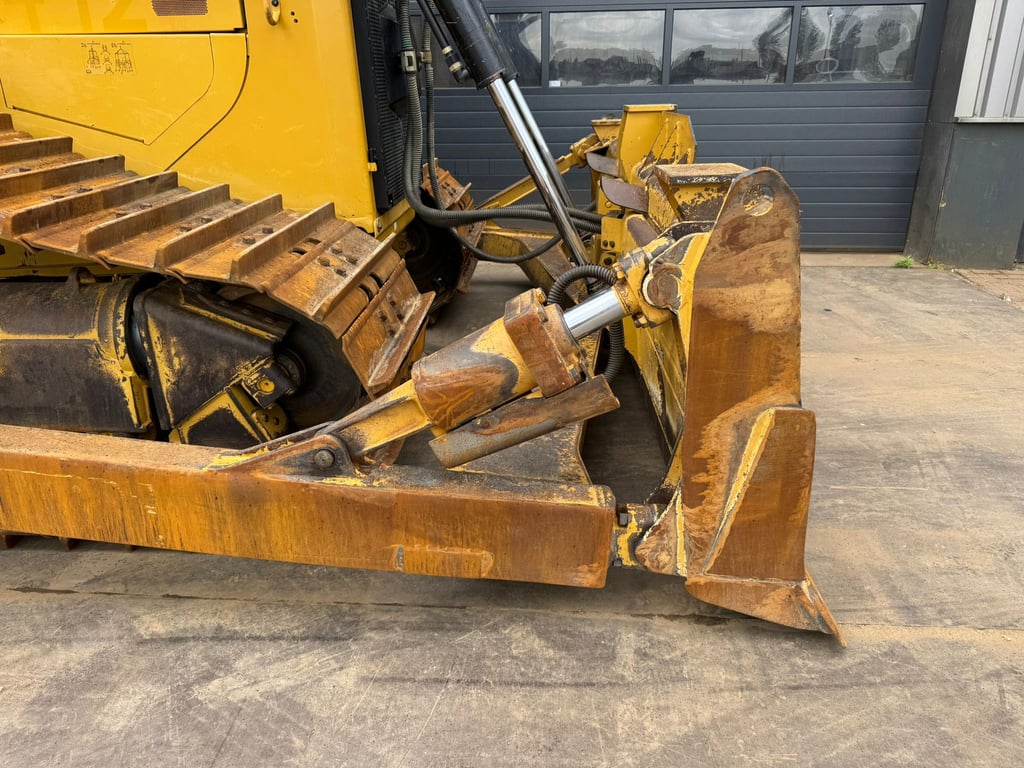 Caterpillar D6T LGP 2018 00033411 D6T LGP 2018 1 image 9