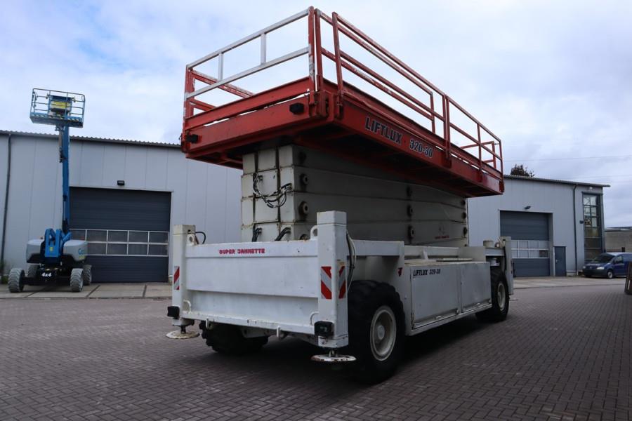 Liftlux SL320-30DS Diesel, 4x4 Drive, 34m Working Height, 1999 LIFTLUX - SL320-30DS - 90091 Liftlux SL320-30DS Diesel, 4x4...
