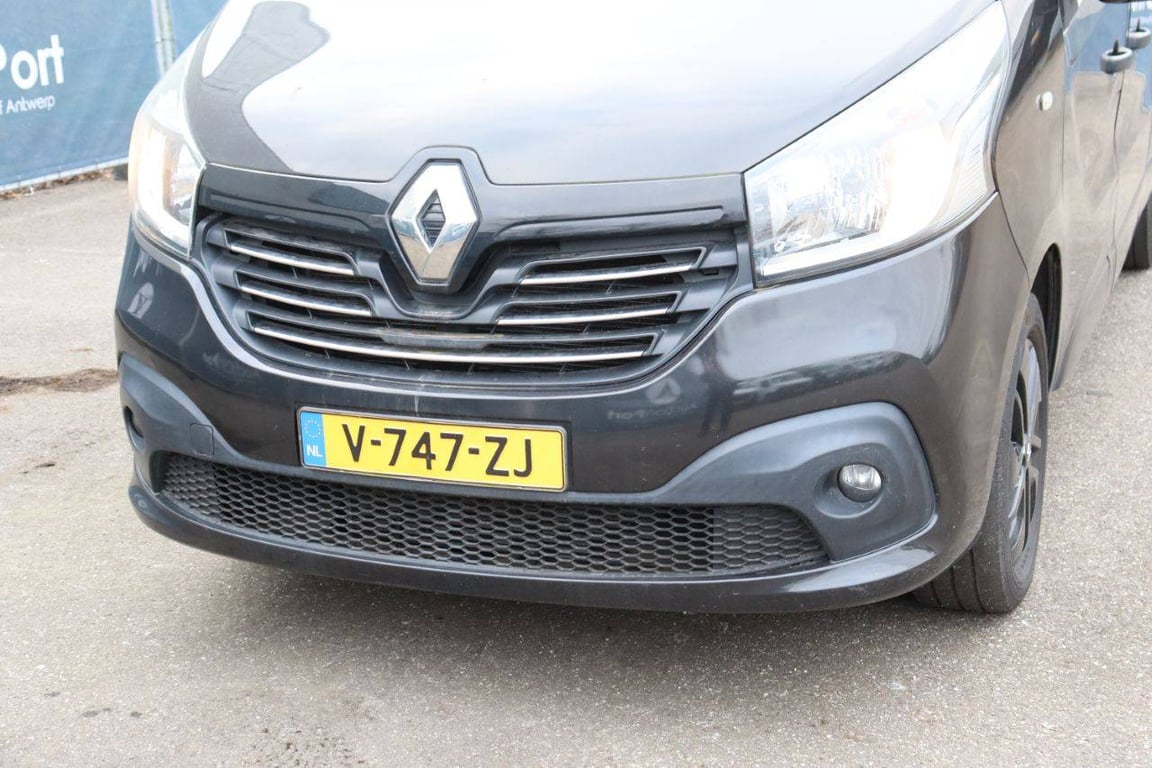 Renault Trafic Diesel 2019 Van 2019 Renault Trafic 2019 1 image 10