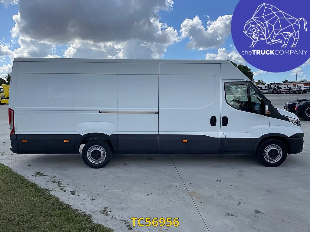 Iveco Daily 35-160 HI MATIC - L4H2 2017 TC56956 Daily 35-160 HI MATIC - L4H2 2017 1 image 8