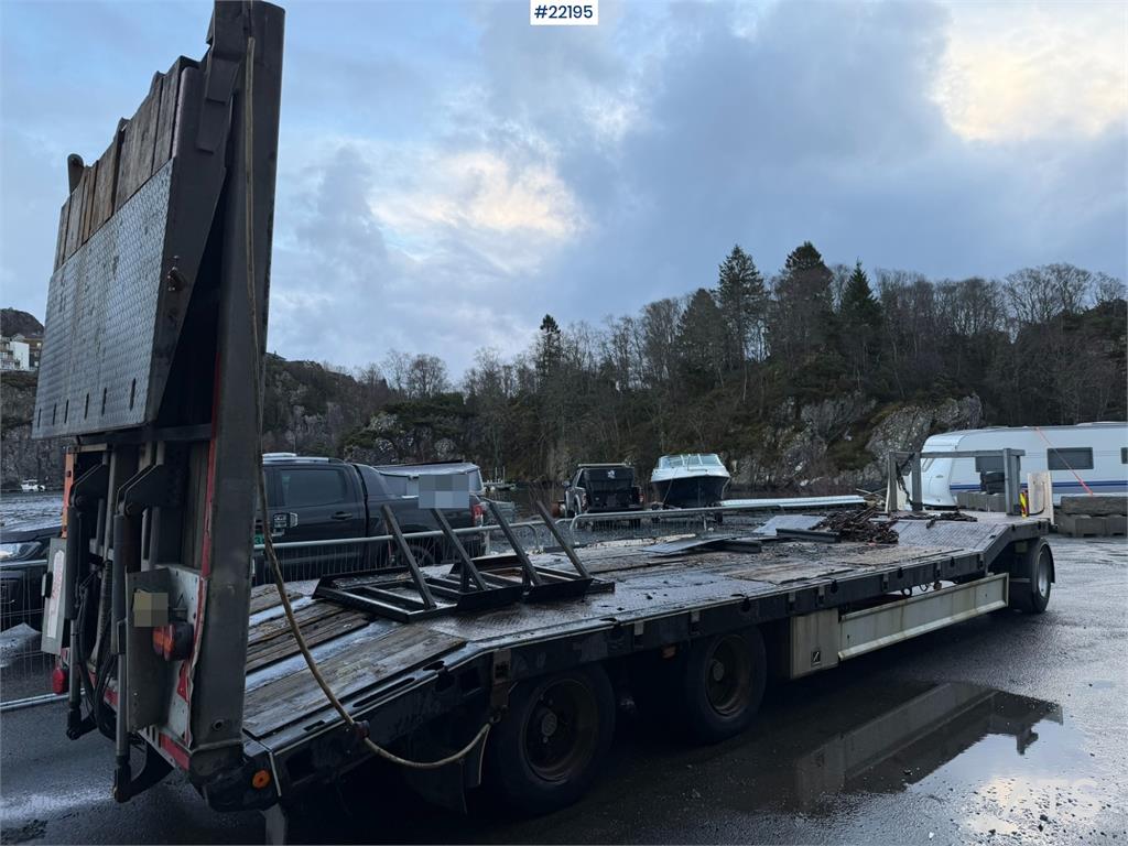 Damm SL-28M 3-axle machinery trailer with hydraulic dri 2013 22195 Damm SL-28M 3-axle machinery trailer with hydraulic dri...