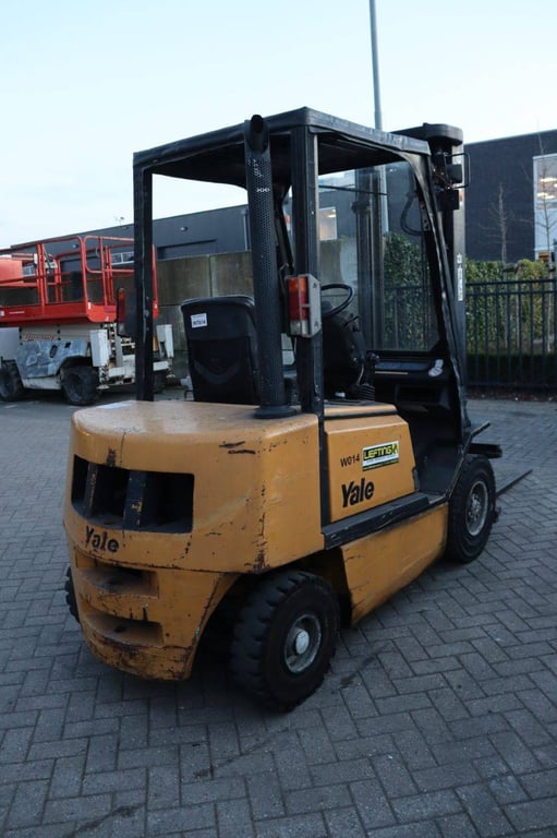 Forklift Yale GDP25TF Diesel 2340kg 1998 1998 GDP25TF 1998 1 Forklift image 6