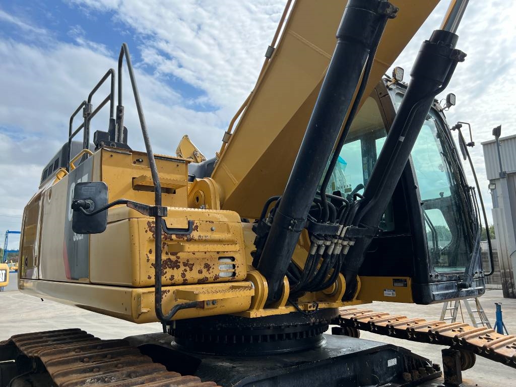 CAT 352F 2017 206241 352F 2017 1 Crawler Excavators image 10