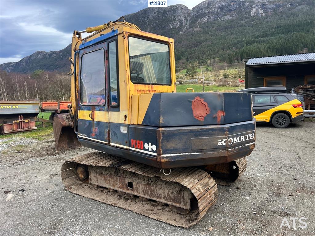 Komatsu PC60-5 1995 21807 PC60-5 1995 1 Crawler Excavators image 8
