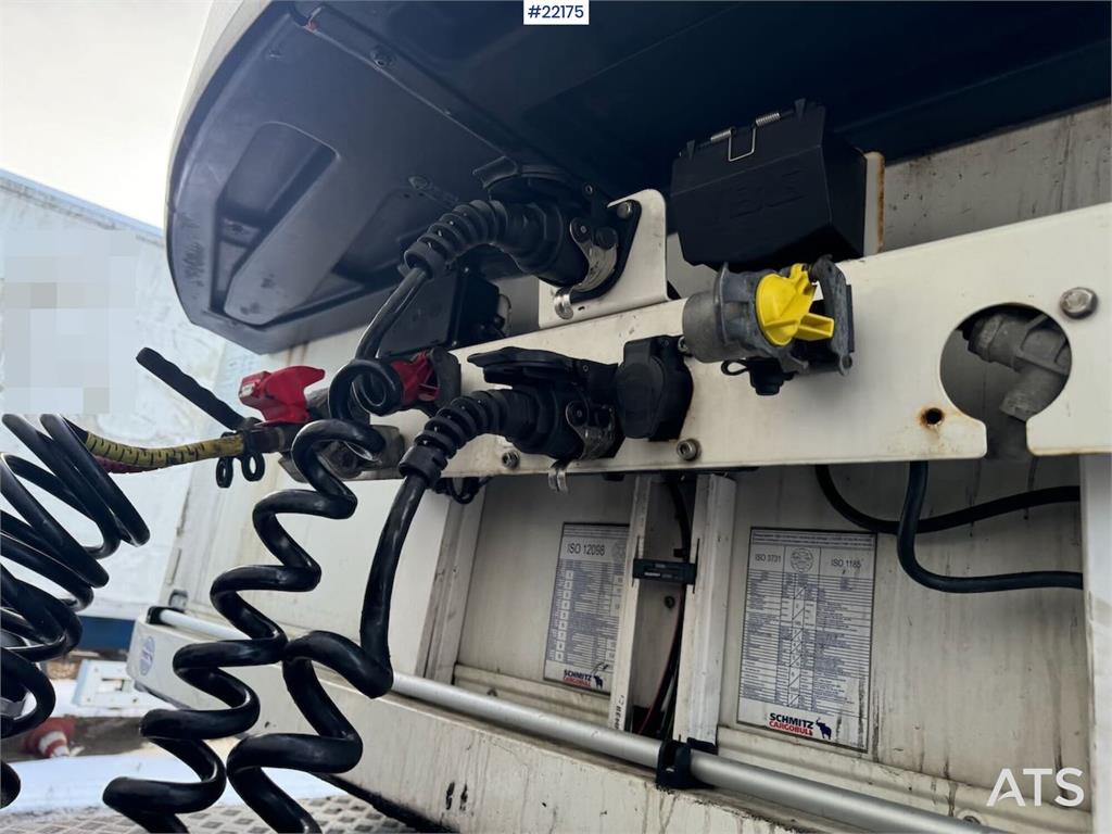 Schmitz Cargobull box semi-trailer with Thermo King unit 2018 22175 Schmitz Cargobull box semi-trailer with Thermo King un...