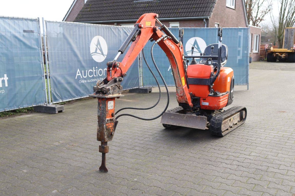 Mini excavator Kubota U-10-3 Diesel 2016 2016 U-10-3 2016 1 image 9