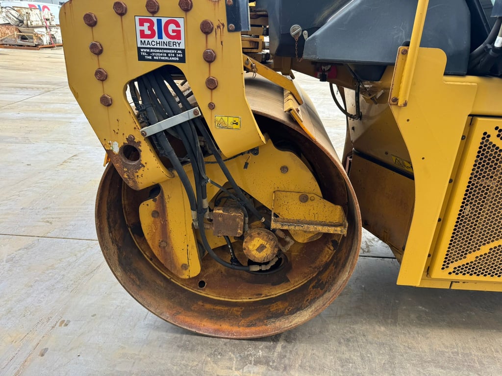 Caterpillar CD54B 2015 00033516 CD54B 2015 1 image 12