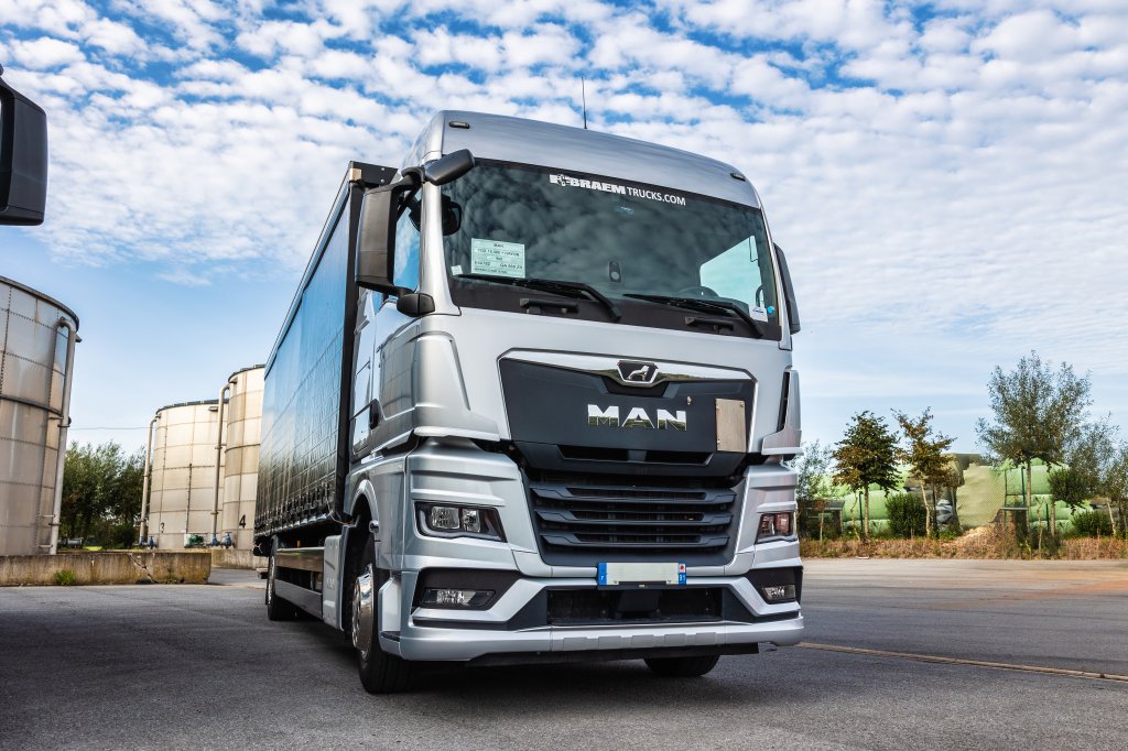 MAN TGX 18.400 XLX+HAYON 2021 E60782 TGX 18.400 XLX+HAYON 2021 1 image 2