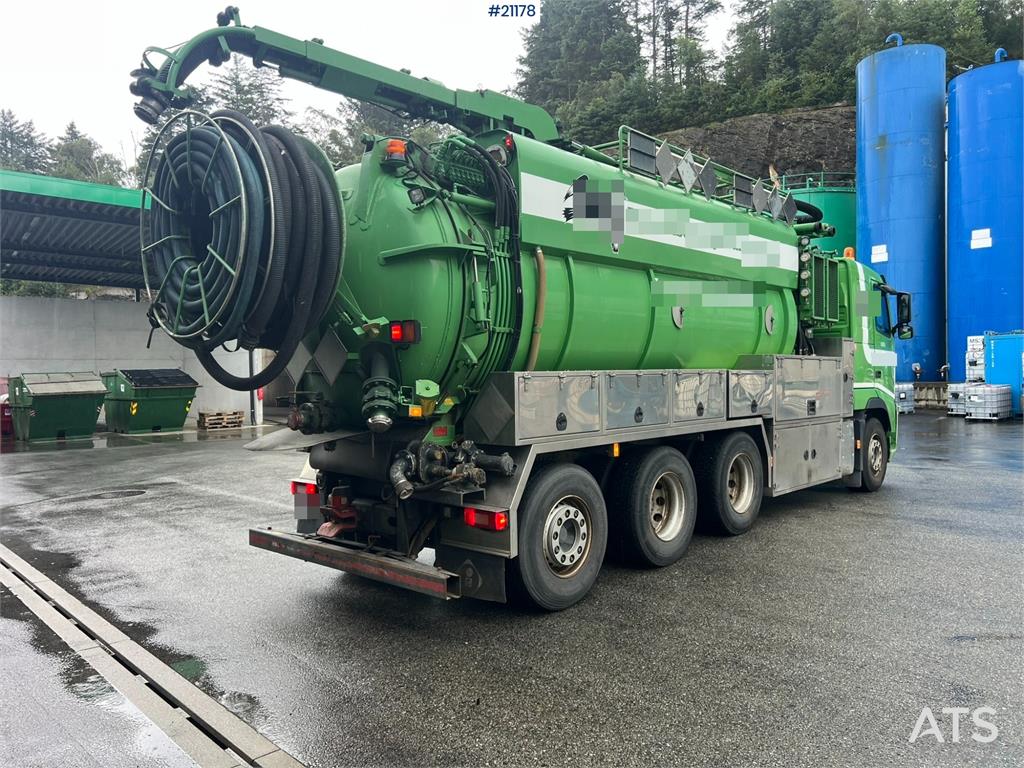 Volvo fh500 8x4 Mud vacuum truck w/ 2010 Inter consult b 2011 21178 fh500 8x4 Mud vacuum truck w/ 2010 Inter consult b 201...