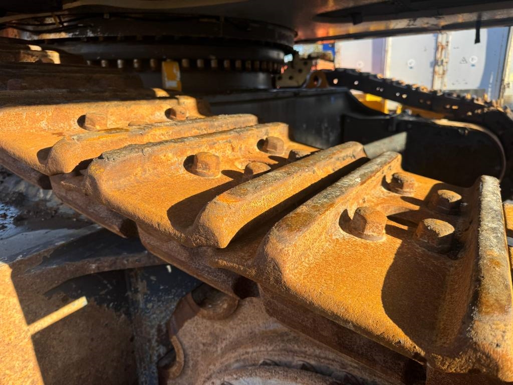 Liebherr R 9150 B 2019 5456 R 9150 B 2019 1 Crawler Excavators image 8