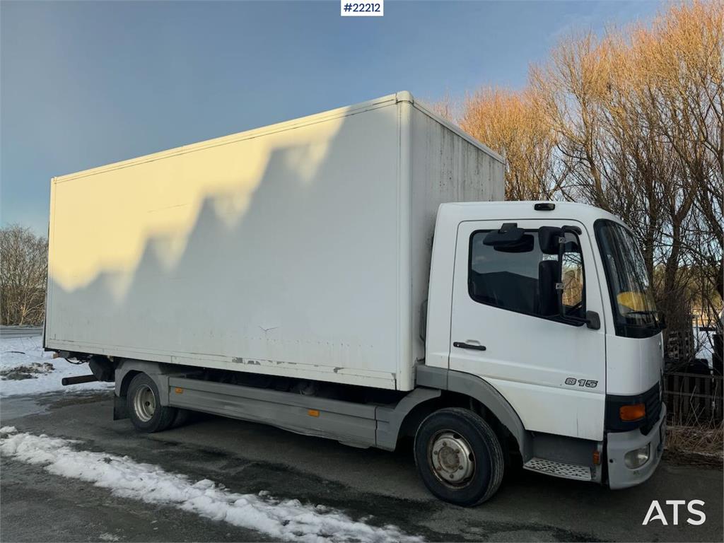Mercedes-Benz Atego 815 2004 22212 Atego 815 2004 1 image 3