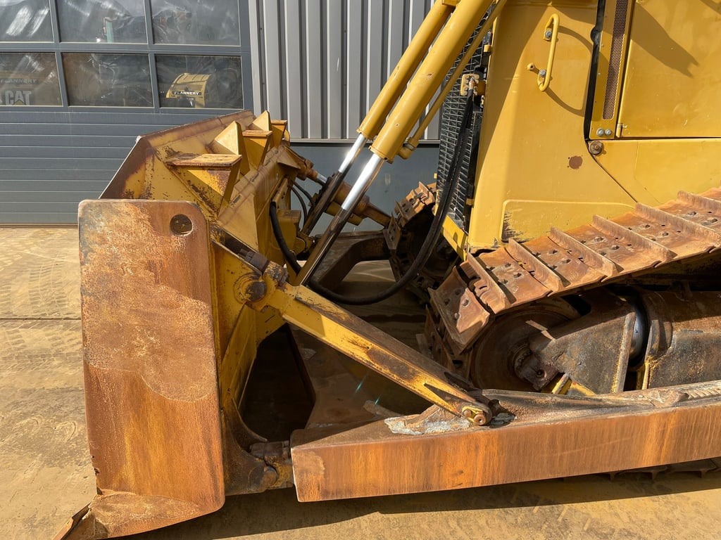 Caterpillar D6T XL 2010 00033686 D6T XL 2010 1 image 10