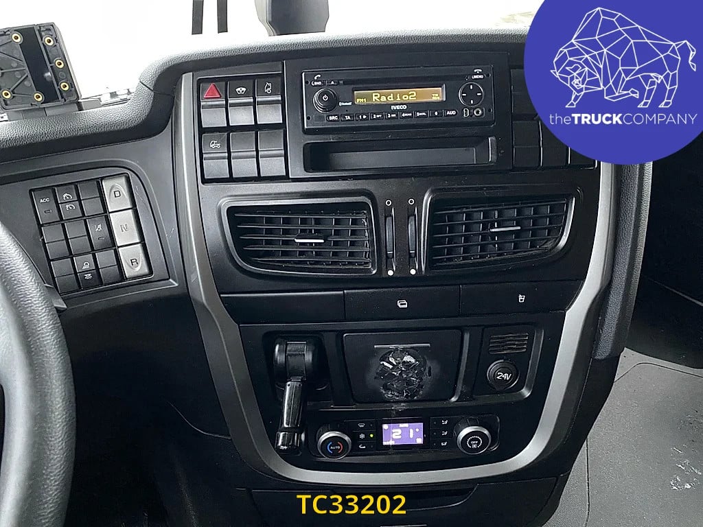Iveco Stralis 420 2016 TC33202 Stralis 420 2016 1 image 12