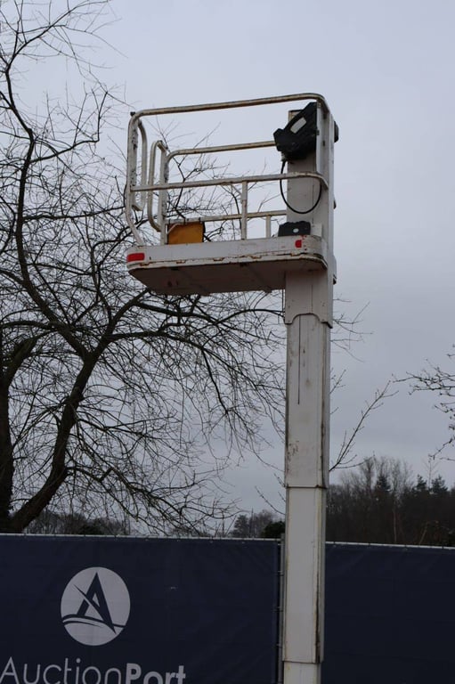 JLG 1230ES Electric Mast Lift 5.66m 2013 2013 1230ES 2013 1 image 15