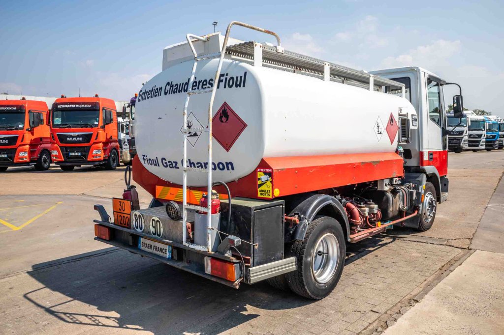 IVECO 85E15+ CITERNE 5000 L 1994 E62277 85E15+ CITERNE 5000 L 1994 1 image 3