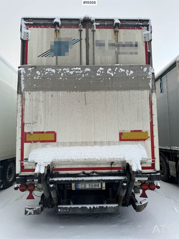 Schmitz Cargobull closed semi-trailer w/ Carrier aggregate and lift 2016 19366 Schmitz Cargobull closed semi-trailer w/ Ca...