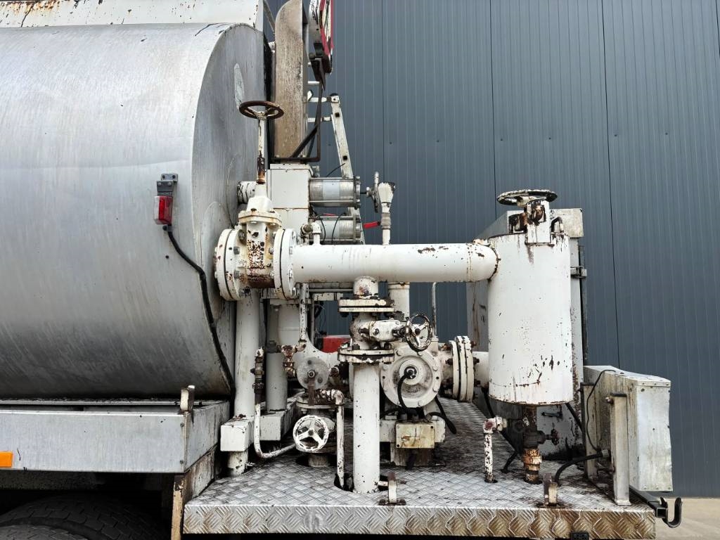 Renault Rincheval - 9.000 Liter 2000 207865 Renault Rincheval - 9.000 Liter 2000 1 image 15