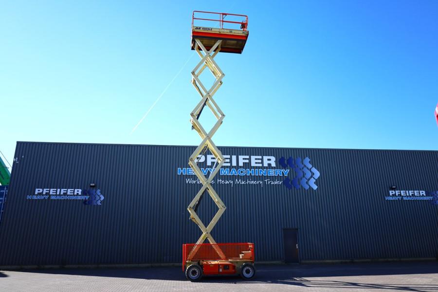 JLG M4069LE Hybrid, 14.2m Working Height, 360kg Capaci 2012 JLG - M4069LE - 90289 M4069LE Hybrid, 14.2m Working Height, 36...