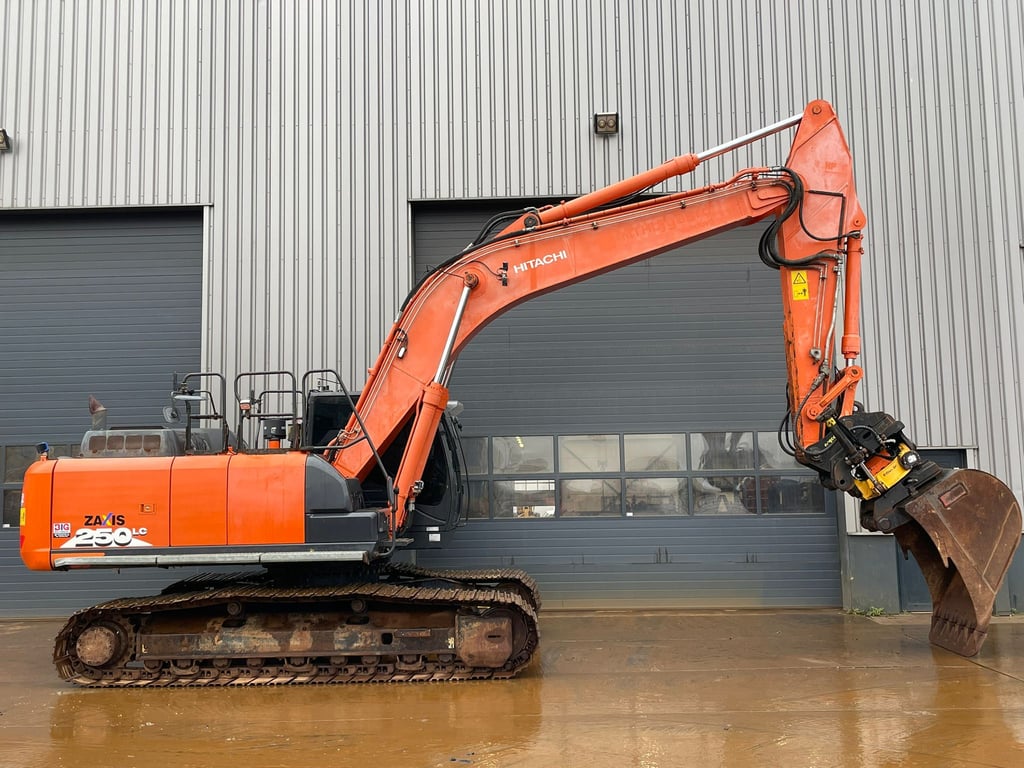 Hitachi ZX250LC-6 2018 00033707 ZX250LC-6 2018 1 image 6