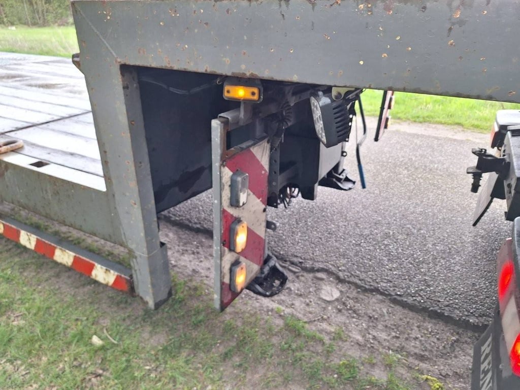 Semi-Low Loader Lintrailers 3 LSDU 18-27 2002 2002 Lintrailers 3 LSDU 18-27 2002 1 image 10