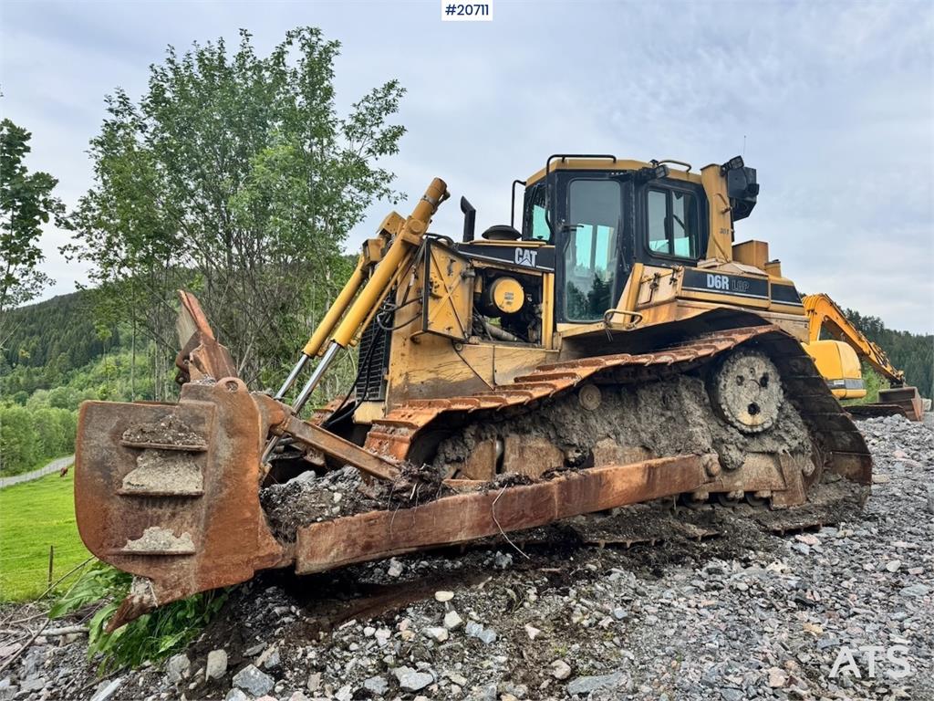 CAT D6R LGP 2006 20711 D6R LGP 2006 1 Dozers image 2