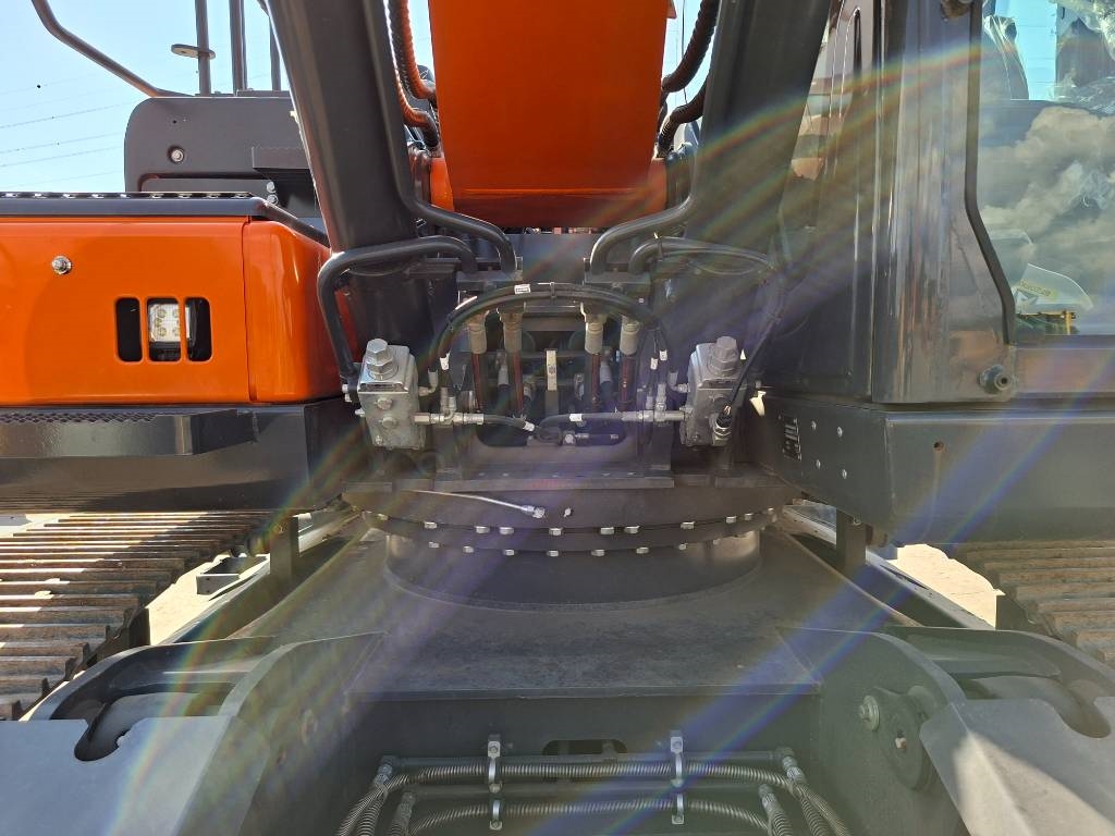 Develon DX225LC-7 2023 ATR-2132 Develon DX225LC-7 2023 0 Crawler Excavators image 5
