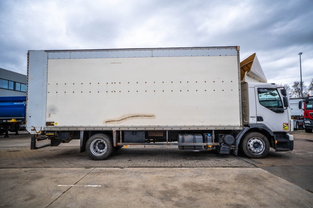 VOLVO FE 280 2008 E64811 FE 280 2008 1 image 3