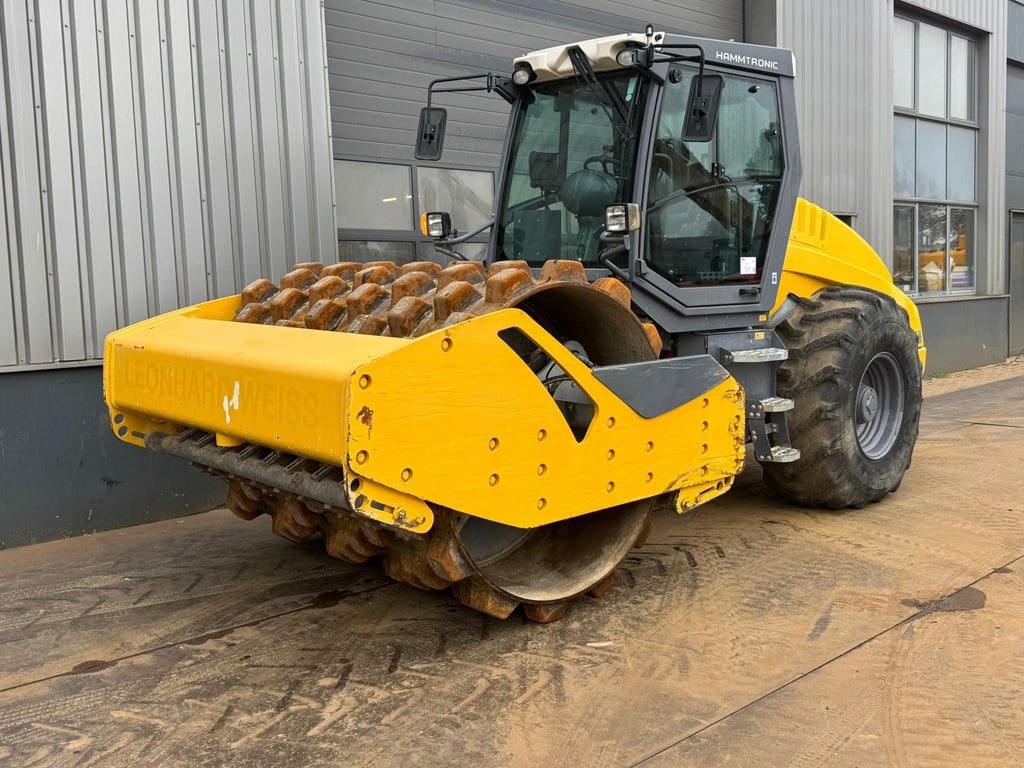 Hamm H13i Padfoot compactor 2016 00033612 H13i Padfoot compactor 2016 1 image 2
