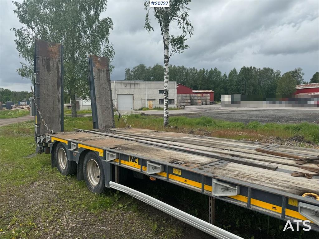 NC engineering Machine trailer w/ hydraulic driving b 2021 20727 NC engineering Machine trailer w/ hydraulic driving b 202...