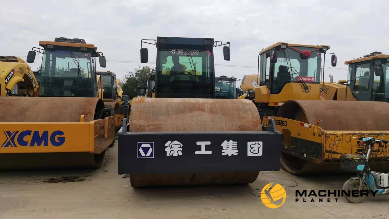 XCMG XS263J Road Roller Used Good Condition For Sale XS263J 2019 1 image 5