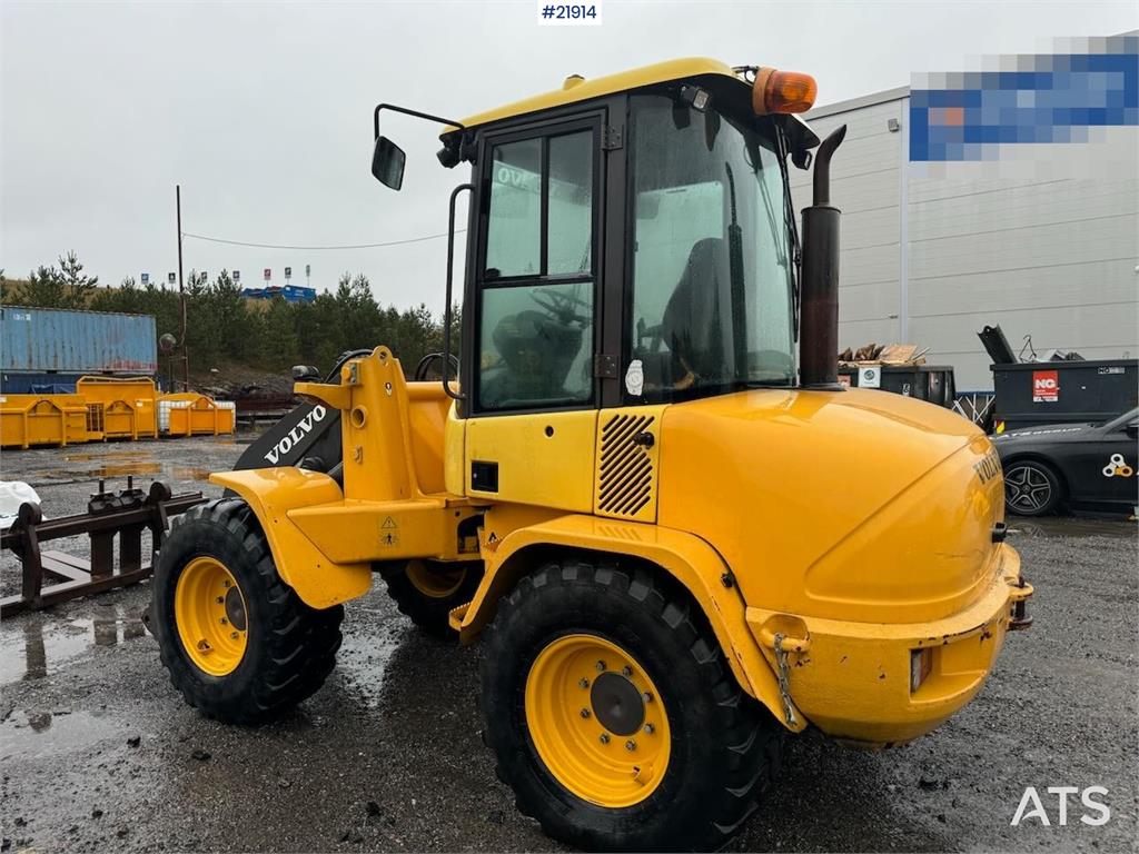 Volvo L35B Wheel Loader 2004 21914 L35B Wheel Loader 2004 1 Wheel Loaders image 5