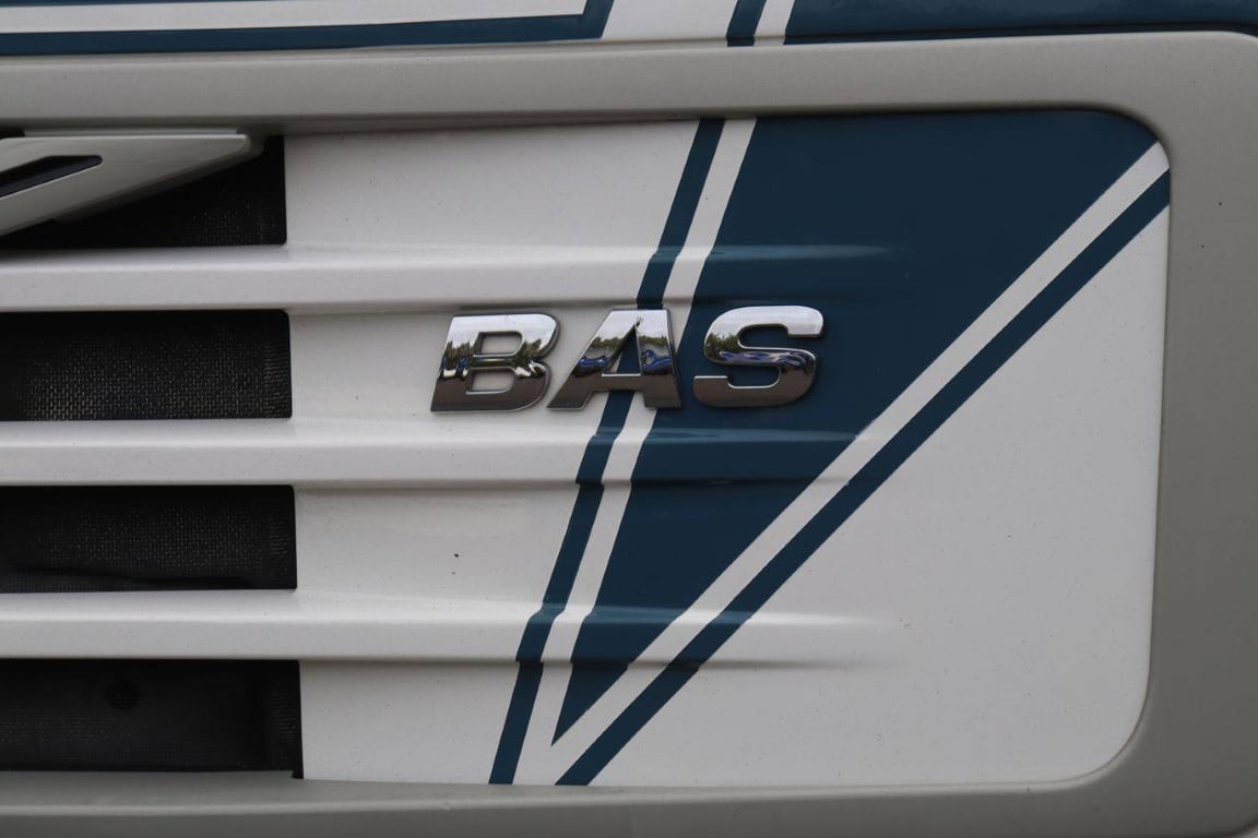 Chassis Cabin Volvo FM 390 Diesel 2008 2008 FM 390 2008 1 image 12
