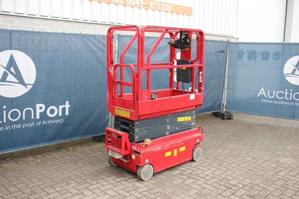 Scissor lift Magni EP5060STE Electric 5.6m 2018 2018 MAGNI EP5060STE 2018 1 Scissor Lifts image 8