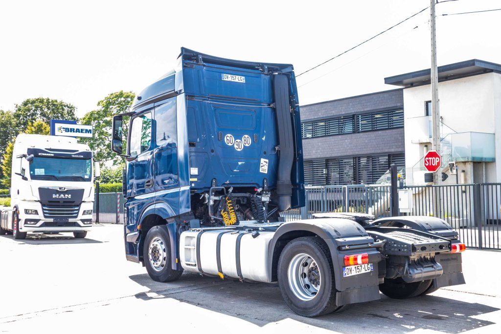 MERCEDES ACTROS 1848 LS 2015 E62452 ACTROS 1848 LS 2015 1 image 4