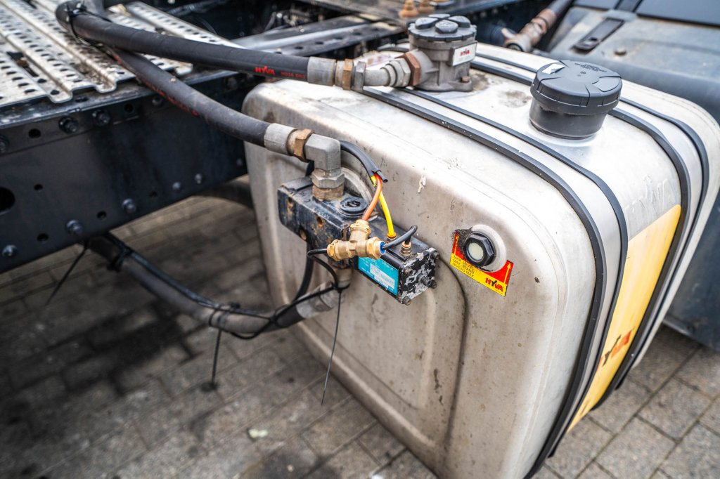 MAN TGX 18.470 XLX BLS+KIPHYDR. 2019 E64976 TGX 18.470 XLX BLS+KIPHYDR. 2019 1 image 14