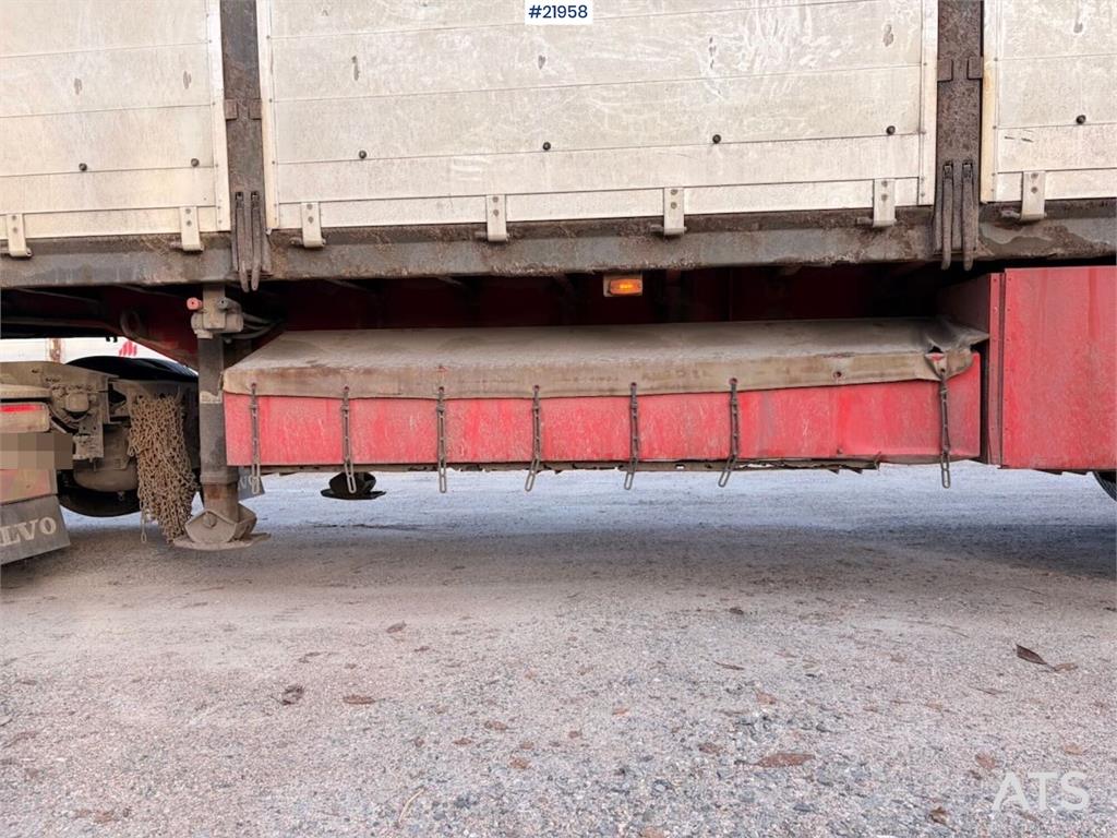 Tyllis L3 3-axle flatbed semi-trailer with side boards Re 2006 21958 Tyllis L3 3-axle flatbed semi-trailer with side board...
