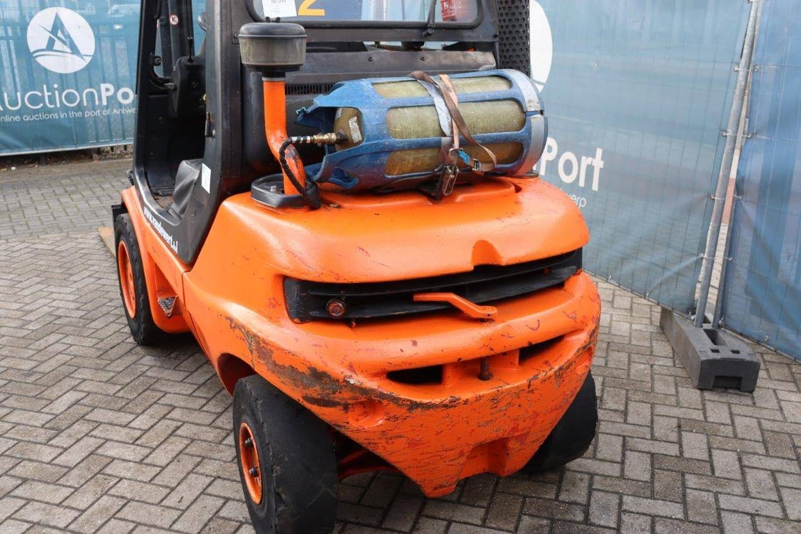 Forklift Linde H30T-03 LPG 3000kg 4.3m 2002 2002 H30T-03 2002 1 Forklift image 15