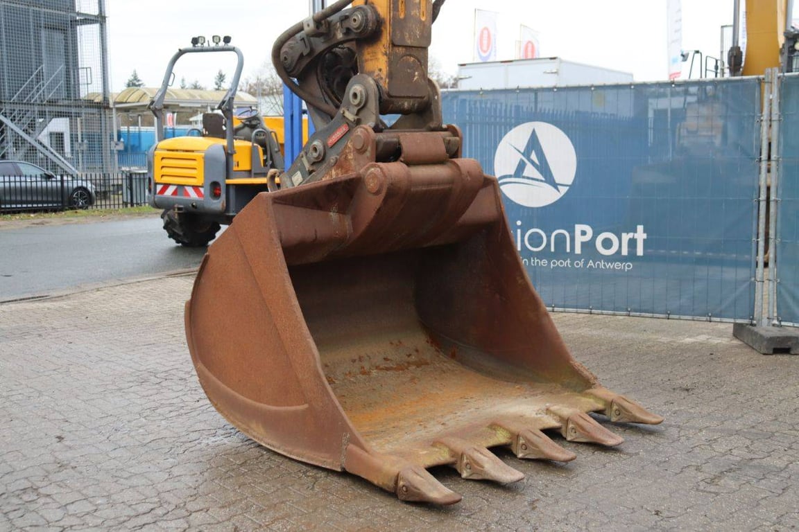 Crawler excavator Liebherr R926 WLC Diesel 140kW 2018 2018 R926 WLC 2018 1 Crawler Excavators image 9