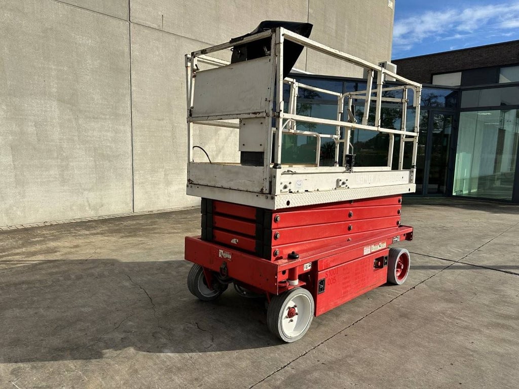 Scissor lift JLG 2646 Electric 7.92m 2002 2002 2646 2002 1 Scissor Lifts image 2
