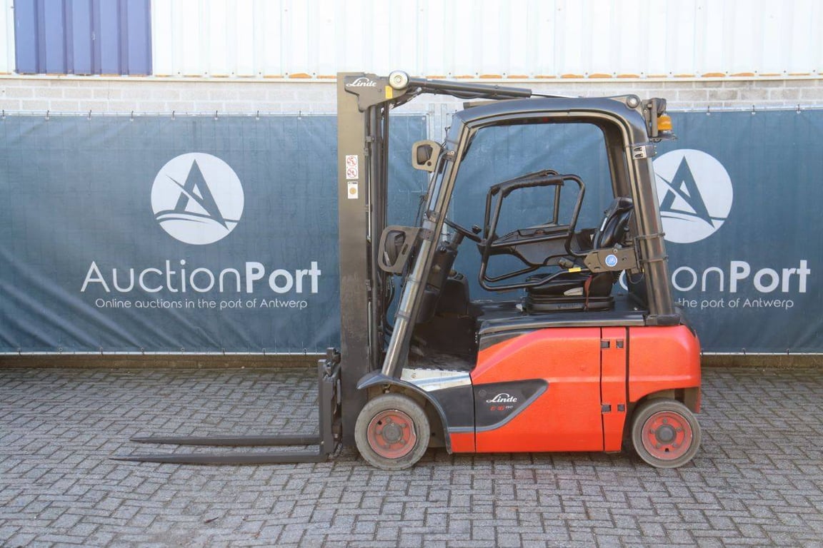Forklift Linde E16P-02 Electric 1600kg 2018 2018 E16P-02 2018 1 Forklift image 2