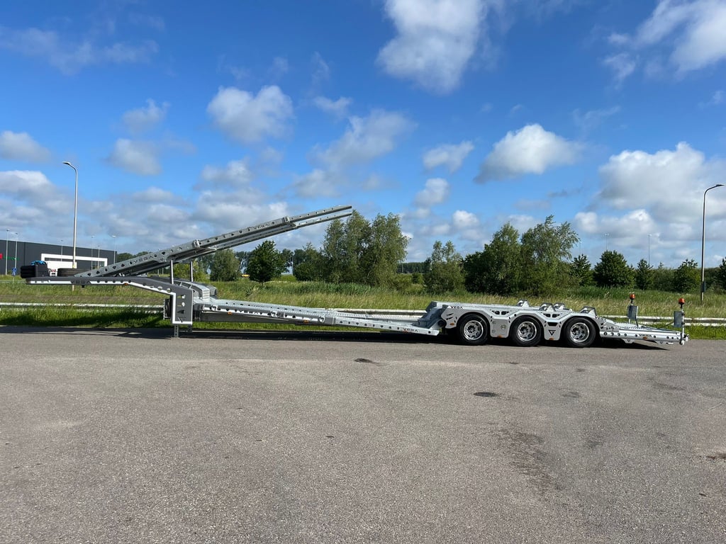 VEGA Trailer PROMAX 3 axle trucktransporter direct rijden!!!!!!!!!!! 2024 00032298 VEGA Trailer PROMAX 3 axle trucktranspo...