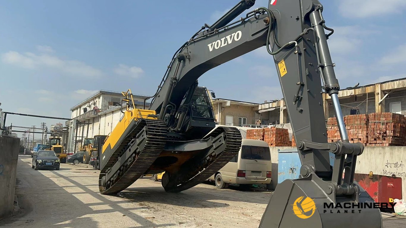 VOLVO EC480DL 48TONS CRAWLER EXCAVATOR GOOD PRICE EC480DL 2019 1 Crawler Excavators image 3
