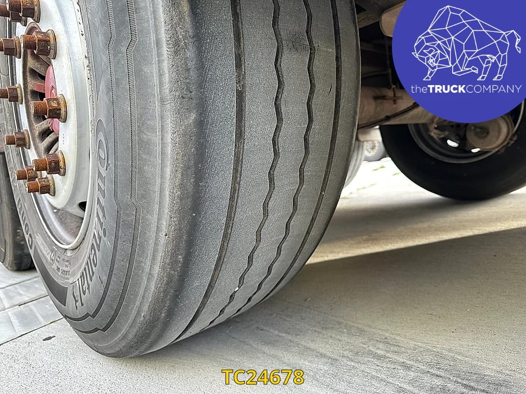 Spitzer 59000 Silo 2014 TC24678 SPITZER 59000 2014 1 image 11